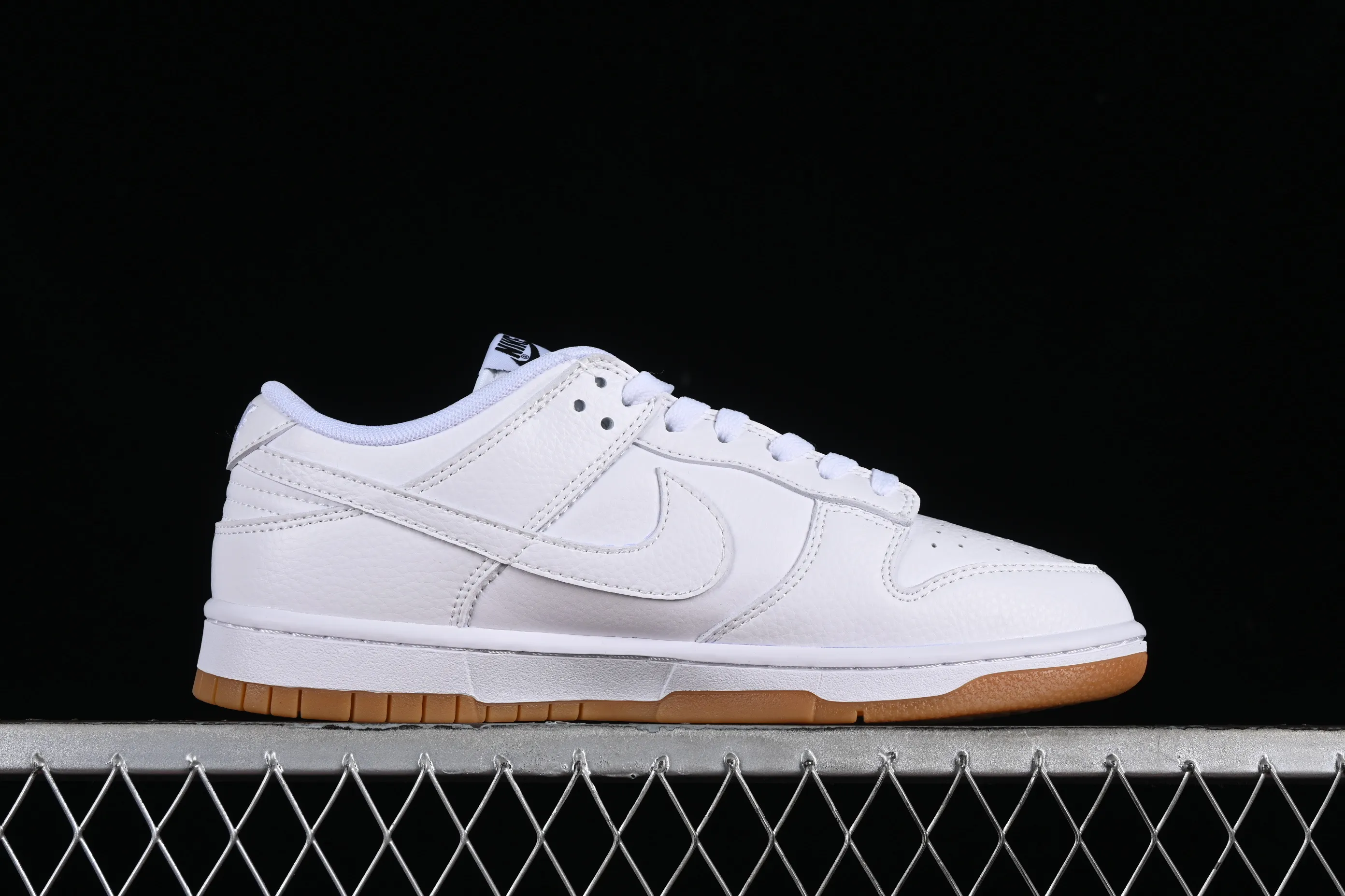 All categories Nk SB Dunk series Nk SB Dunk Low low-top sneakers Nk SB Dunk Low raw rubber white SB low-top casual sneakers 311369-100